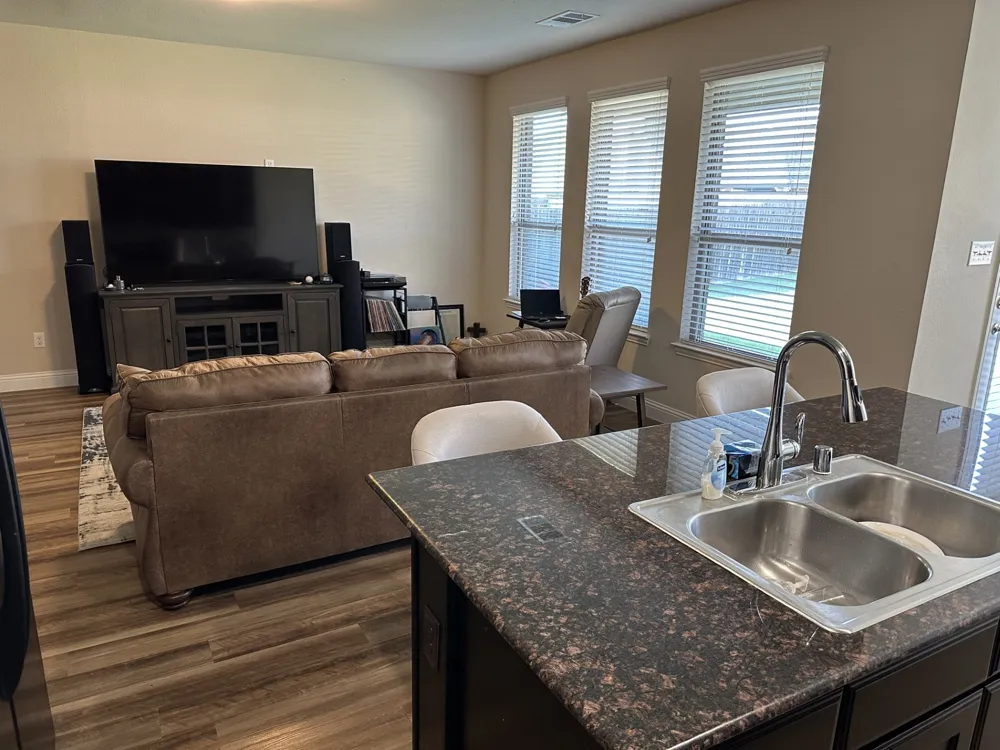 1206 Erika Forney, TX 75126