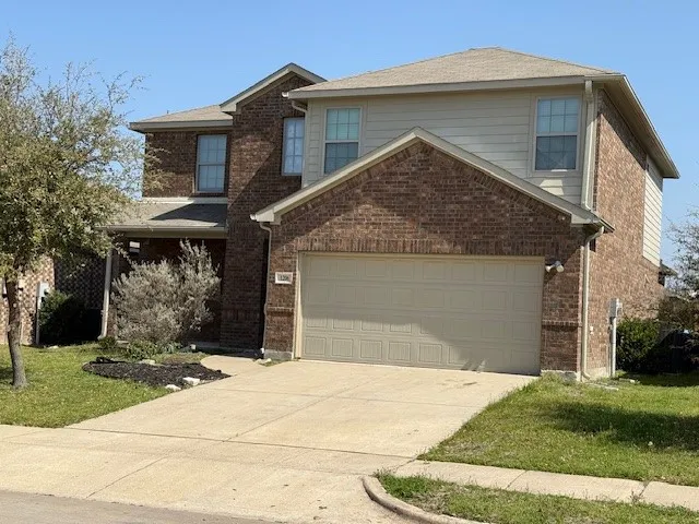 1206 Erika Forney, TX 75126