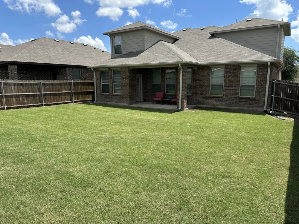 1206 Erika Forney, TX 75126