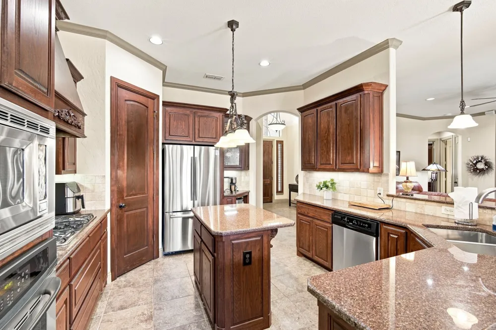 5040 Monroe Court Midlothian, TX 76065