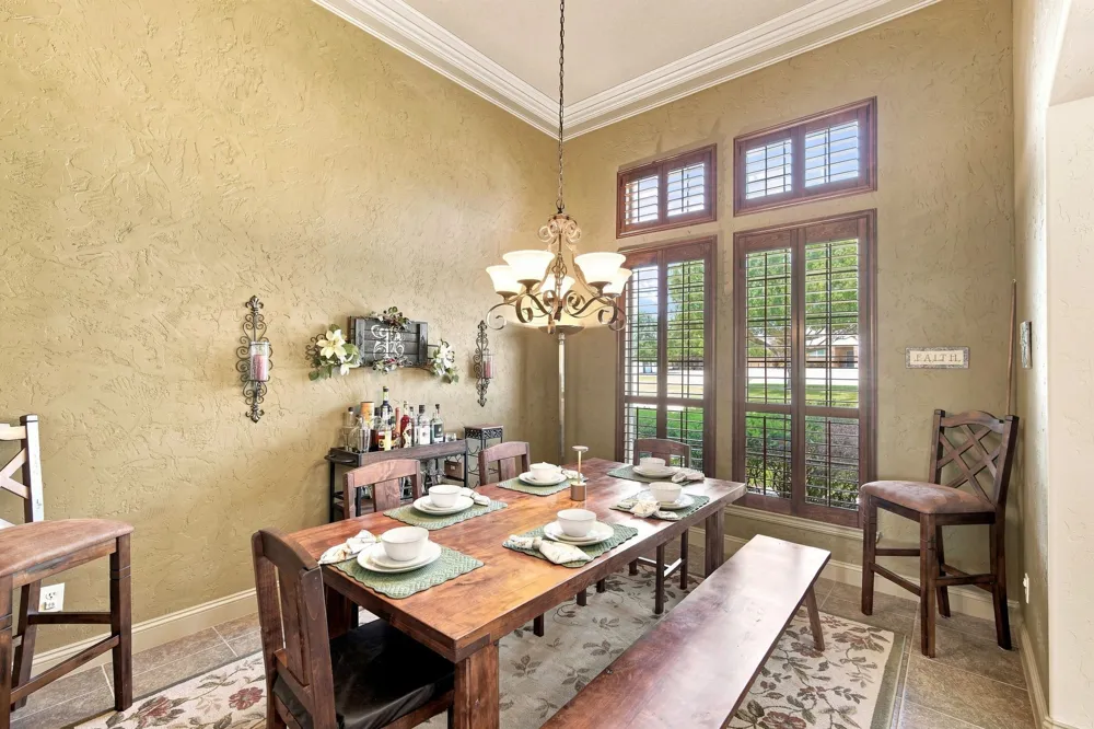 5040 Monroe Court Midlothian, TX 76065