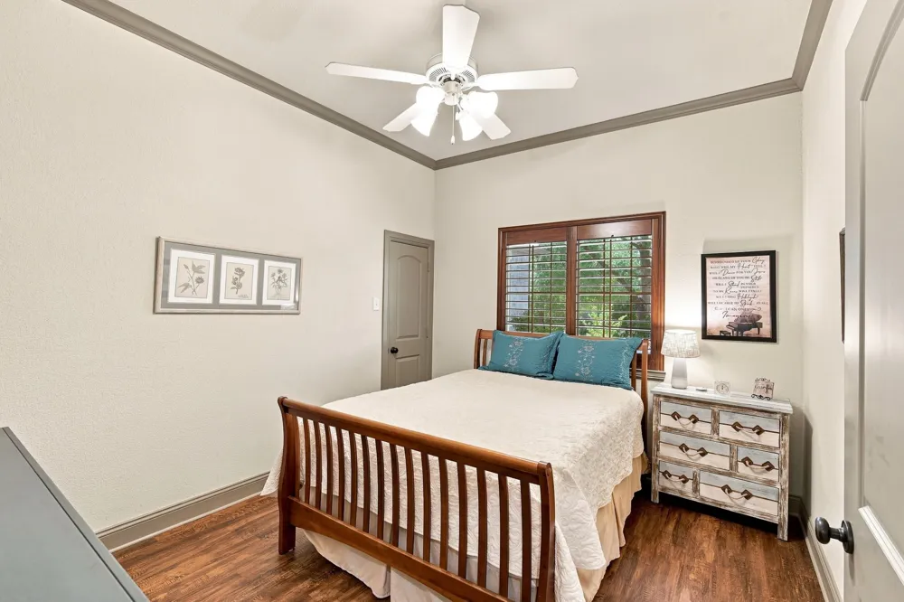 5040 Monroe Court Midlothian, TX 76065