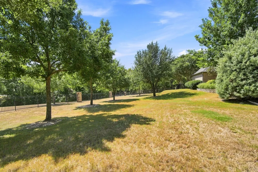 5040 Monroe Court Midlothian, TX 76065