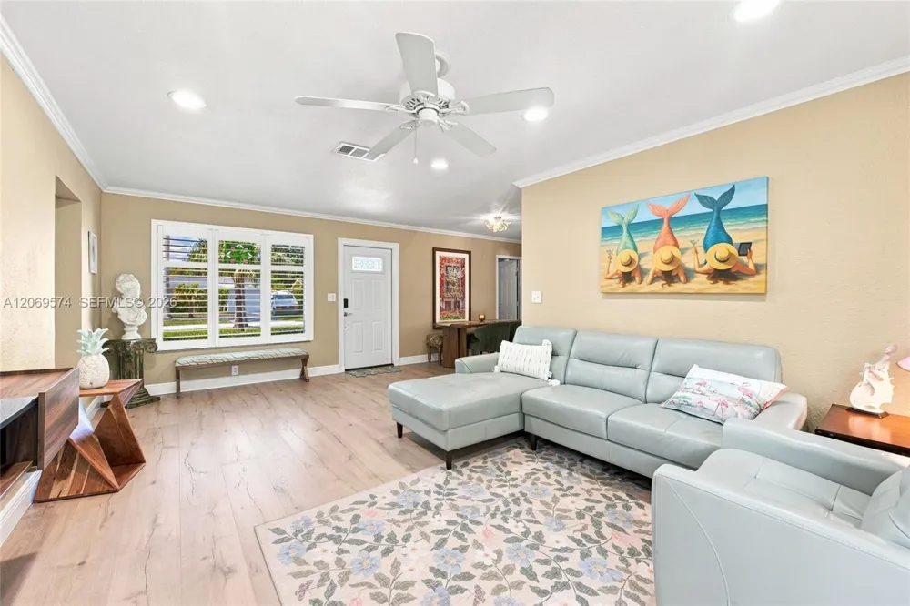 2250 NW 81st Ave Sunrise, FL 33322