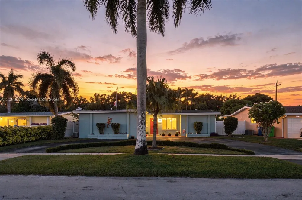 2250 NW 81st Ave Sunrise, FL 33322