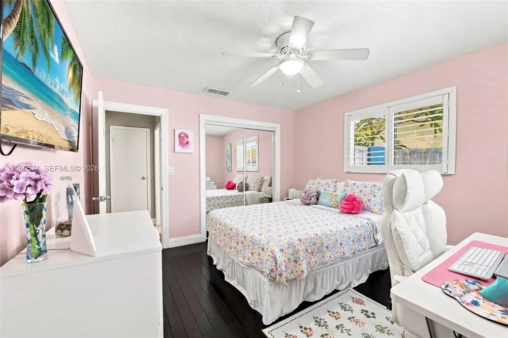 2250 NW 81st Ave Sunrise, FL 33322