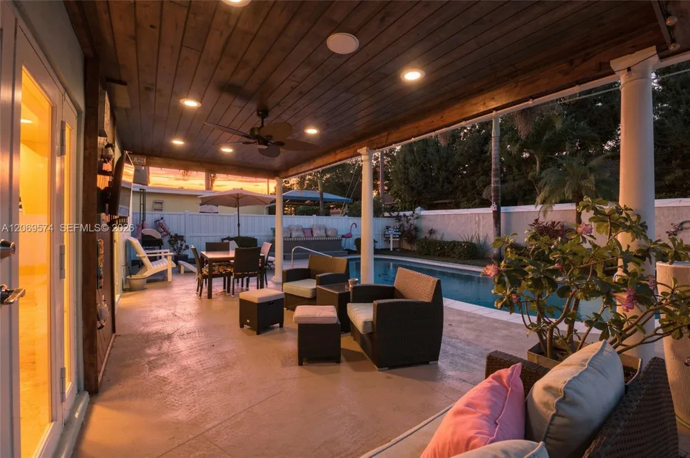 2250 NW 81st Ave Sunrise, FL 33322