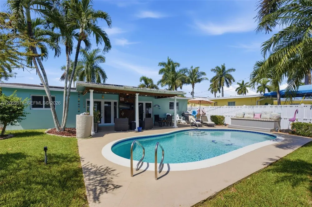 2250 NW 81st Ave Sunrise, FL 33322
