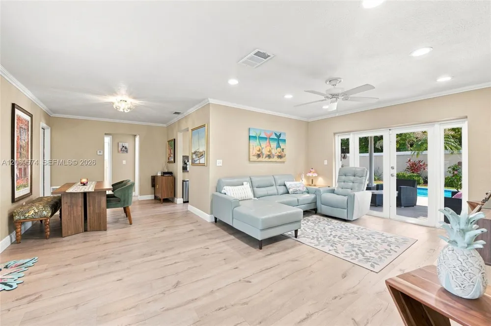 2250 NW 81st Ave Sunrise, FL 33322