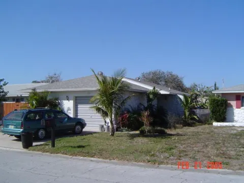 135 S Kenneth Court