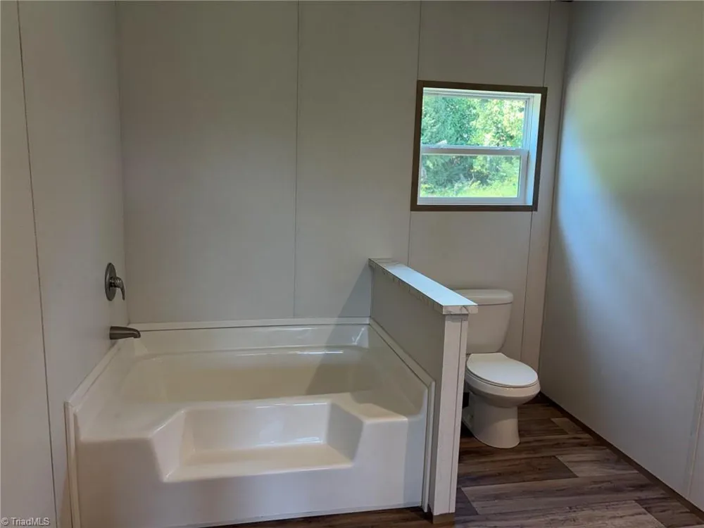 125 Luffman Road Ronda, NC 28670