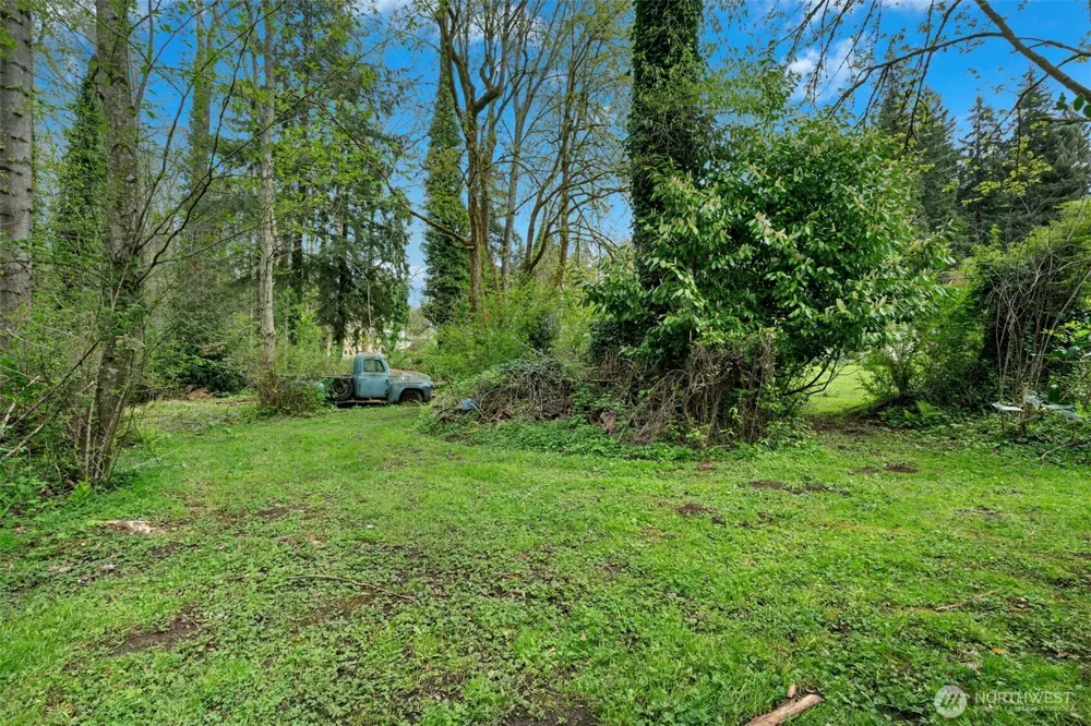 18005 83rd Avenue NE Kenmore, WA 98028