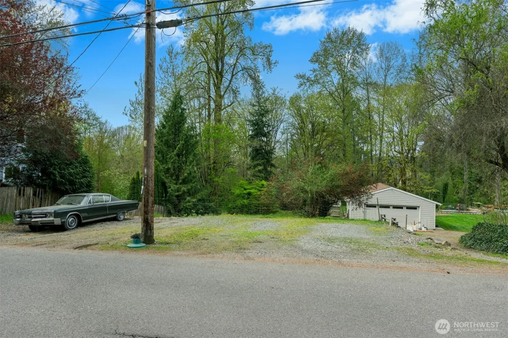 18005 83rd Avenue NE Kenmore, WA 98028
