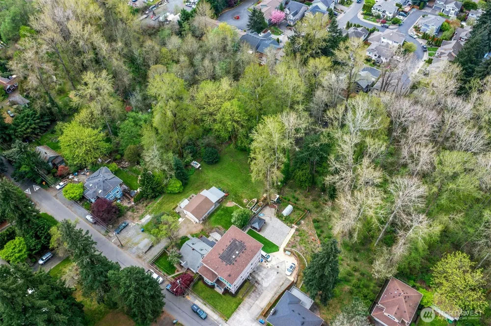18005 83rd Avenue NE Kenmore, WA 98028