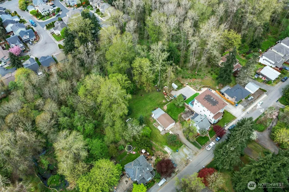 18005 83rd Avenue NE Kenmore, WA 98028