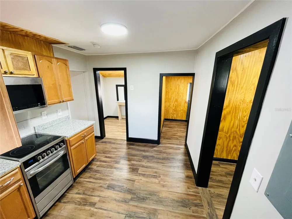 1023 AVENUE D Haines City, FL 33844