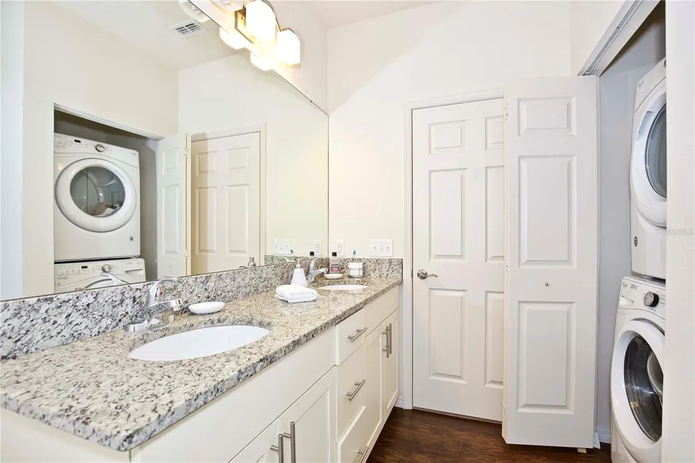 8953 SHINE DRIVE Kissimmee, FL 34747