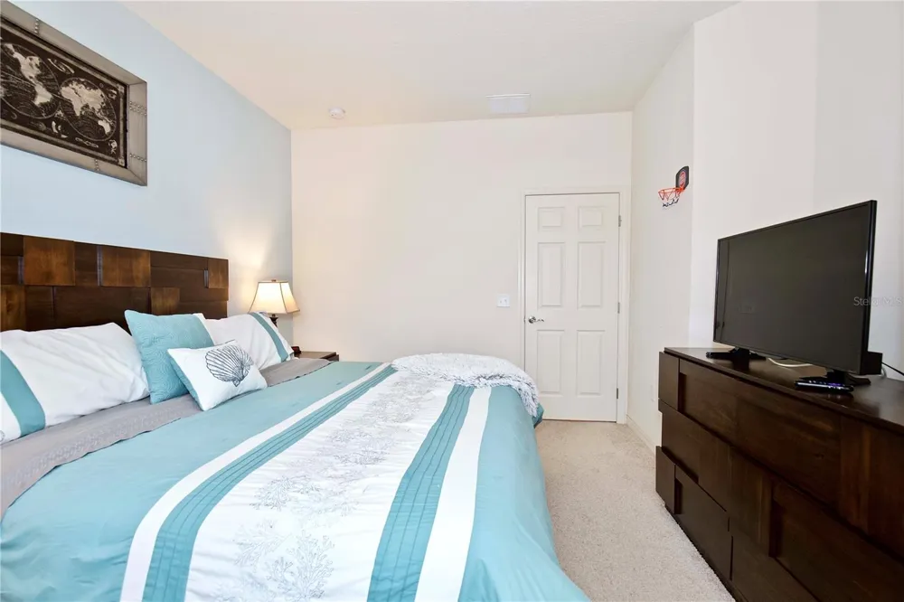 8953 SHINE DRIVE Kissimmee, FL 34747