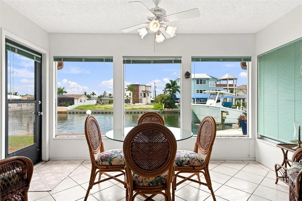 3840 CATALINA DRIVE Bradenton, FL 34210