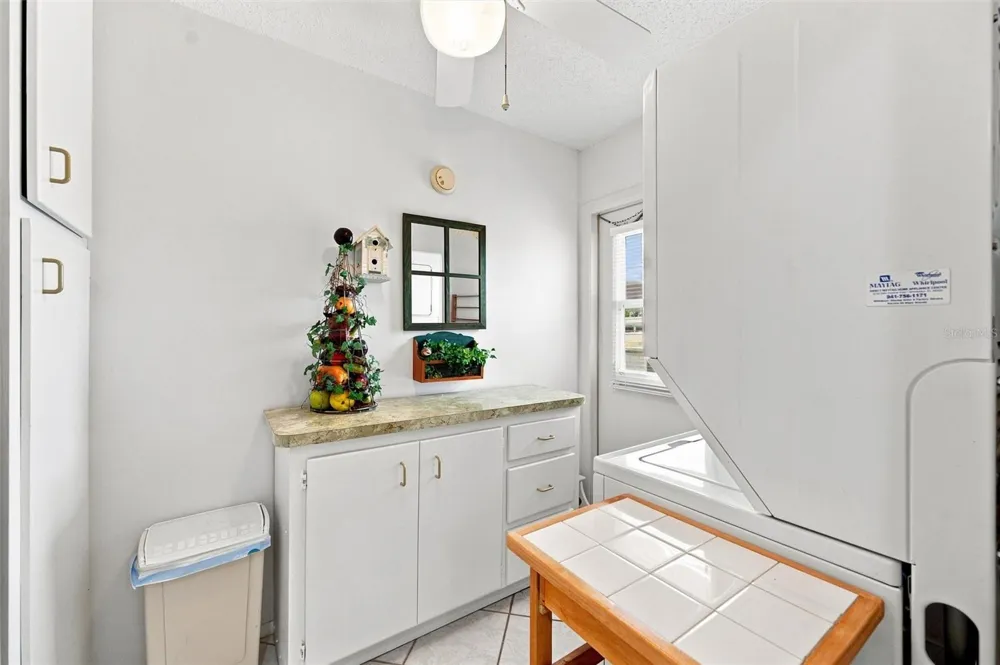 3840 CATALINA DRIVE Bradenton, FL 34210