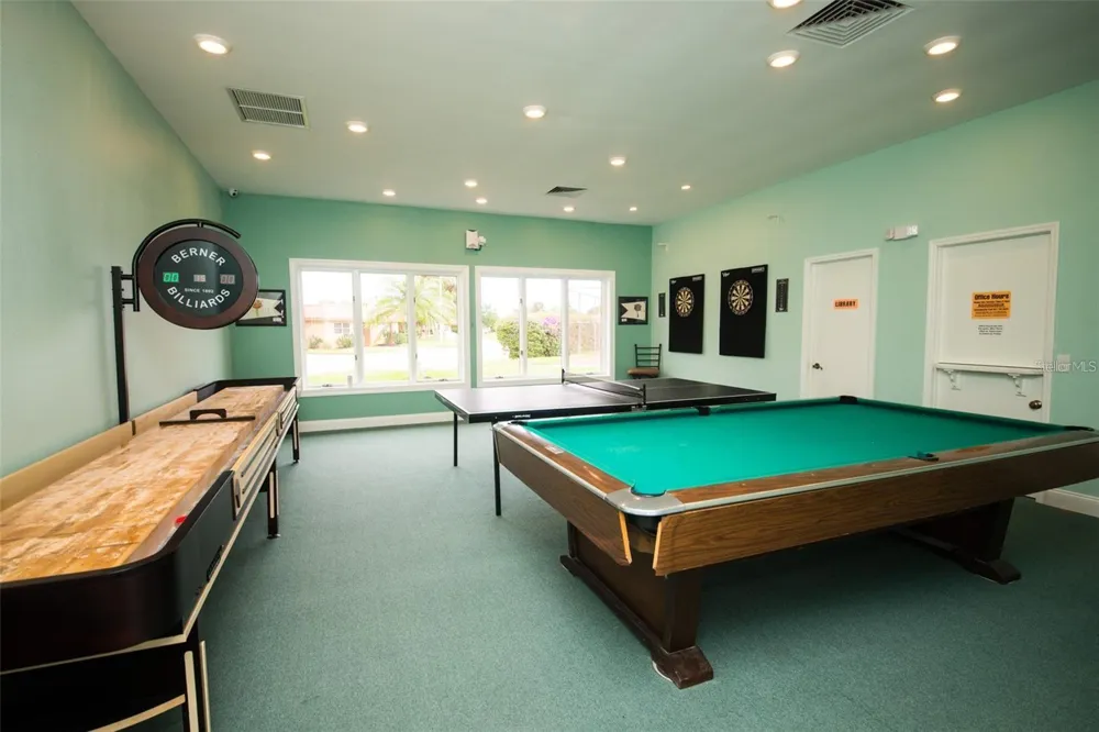 3840 CATALINA DRIVE Bradenton, FL 34210