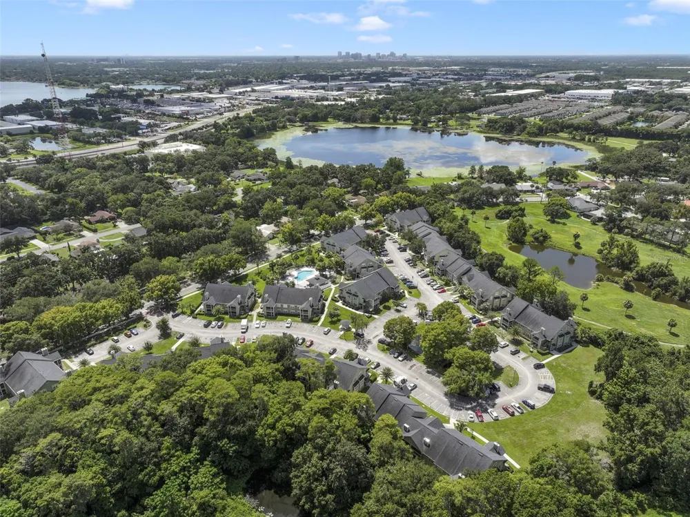 3721 S LAKE ORLANDO PARKWAY #8 Orlando, FL 32808