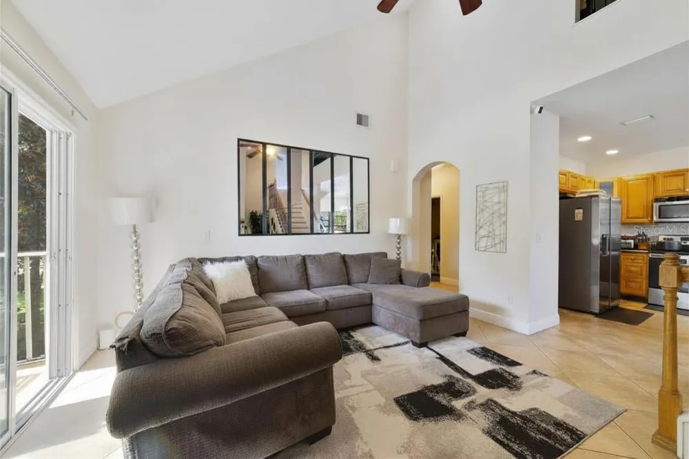 3721 S LAKE ORLANDO PARKWAY #8 Orlando, FL 32808
