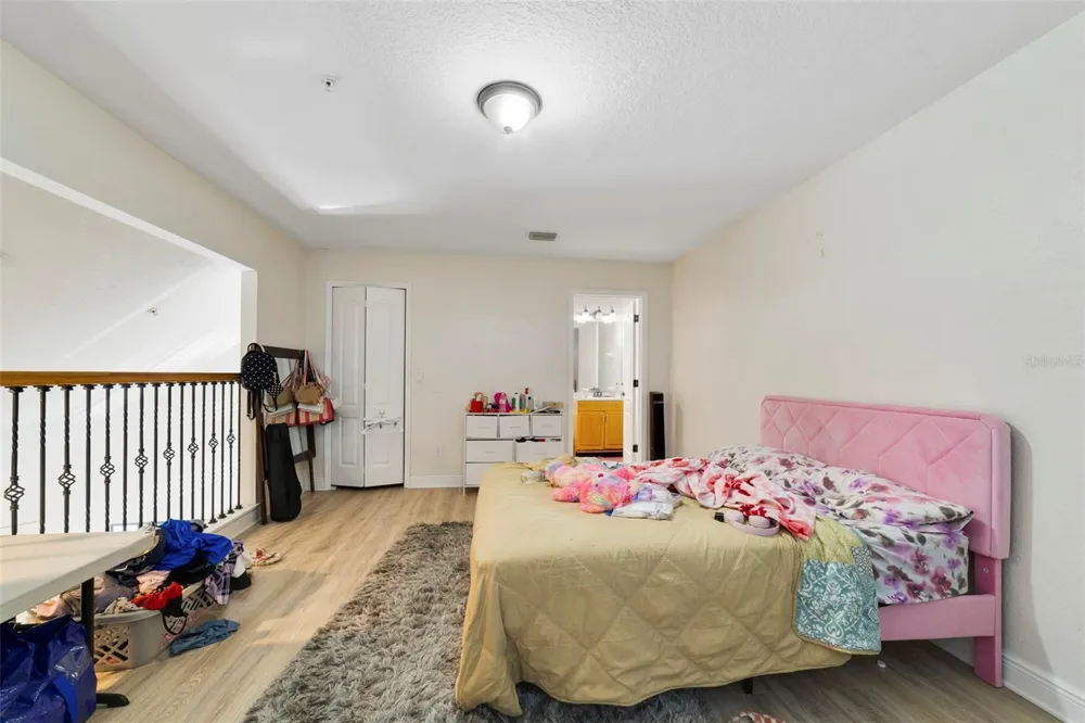 3721 S LAKE ORLANDO PARKWAY #8 Orlando, FL 32808