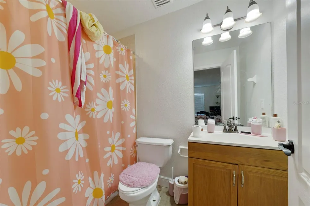 3721 S LAKE ORLANDO PARKWAY #8 Orlando, FL 32808