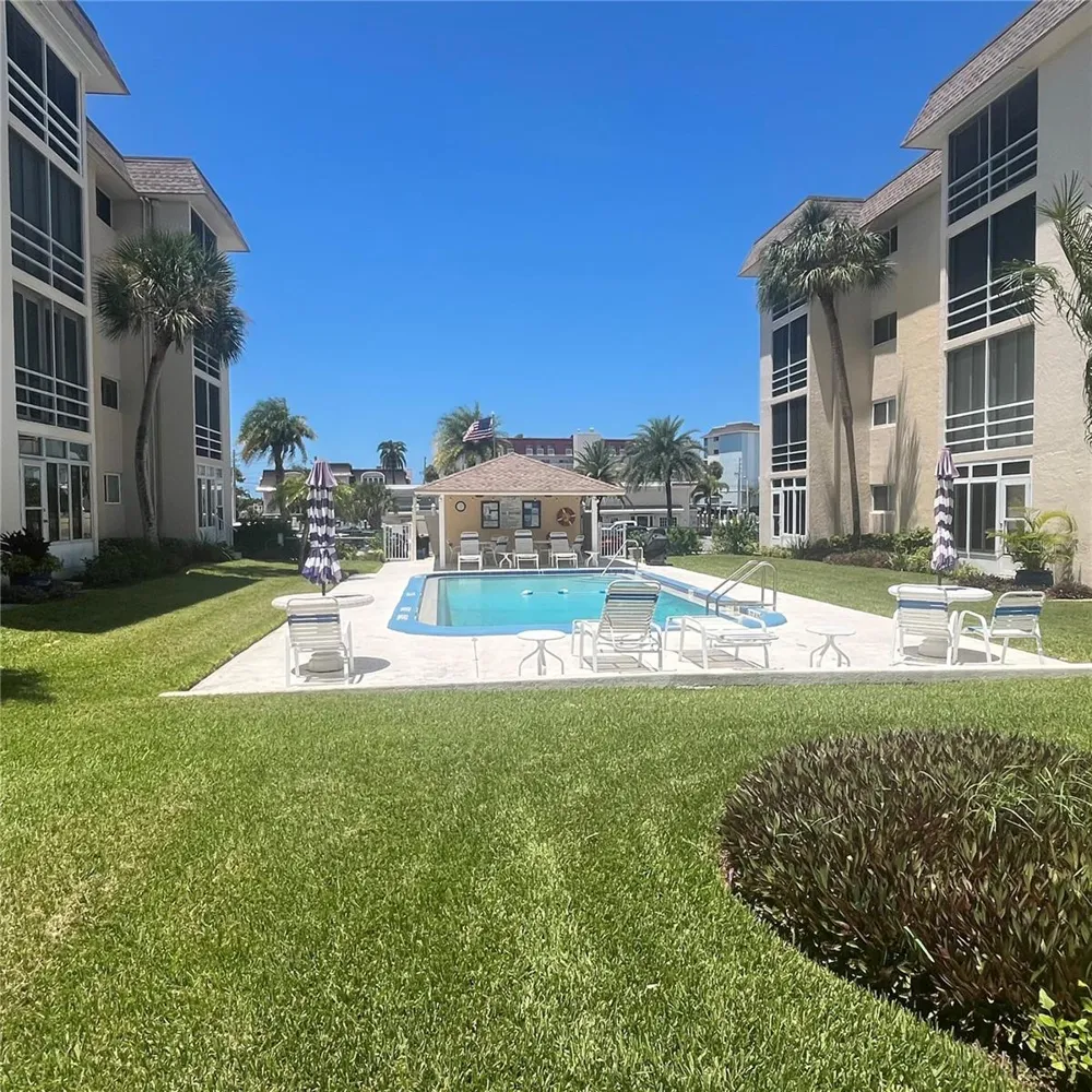 995 LAGUNA DRIVE #506 Venice, FL 34285