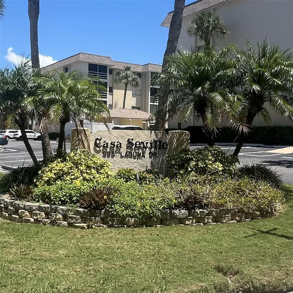 995 LAGUNA DRIVE #506 Venice, FL 34285