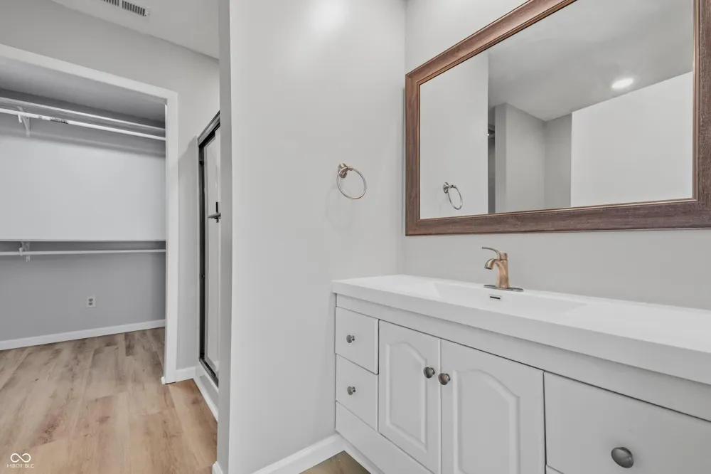9 Wally Court Beech Grove, IN 46107