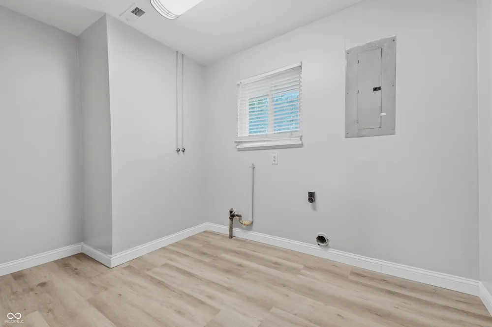 9 Wally Court Beech Grove, IN 46107