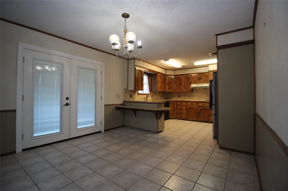 130 L STREET Munday, TX 76371