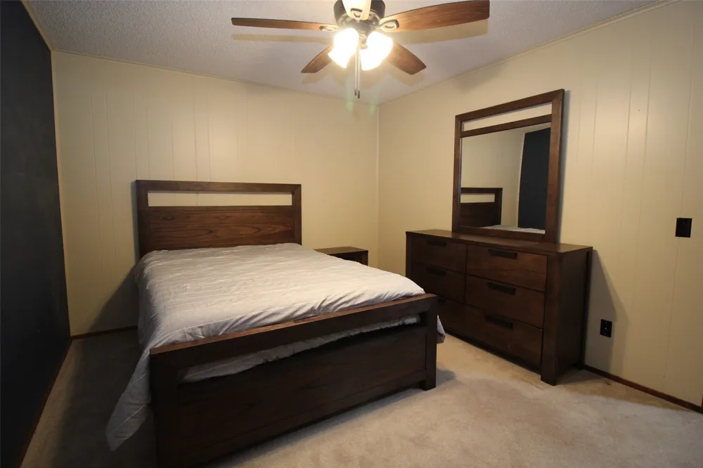 130 L STREET Munday, TX 76371