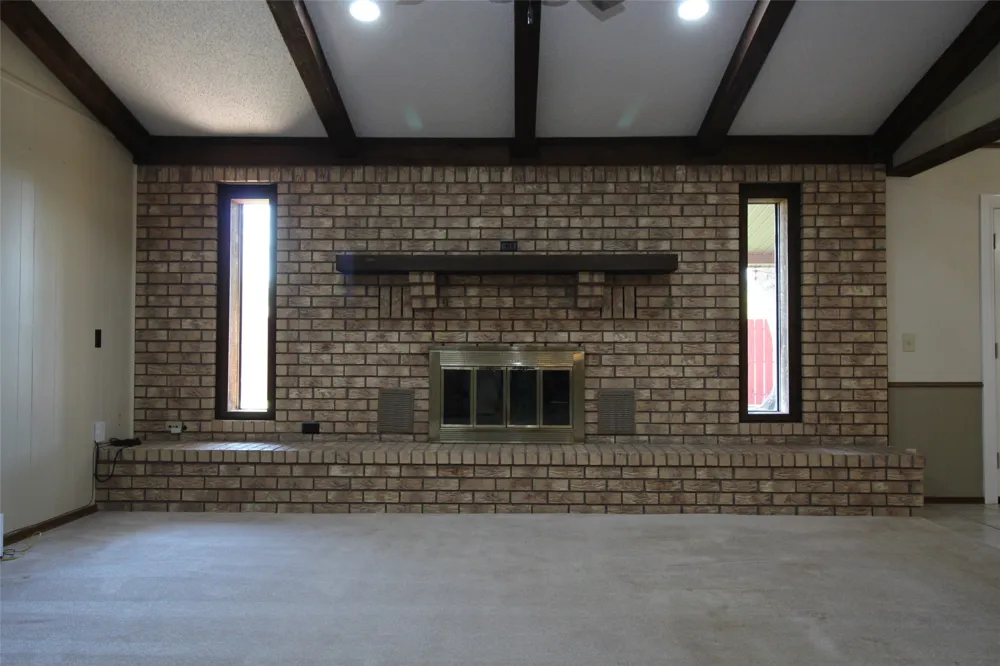 130 L STREET Munday, TX 76371