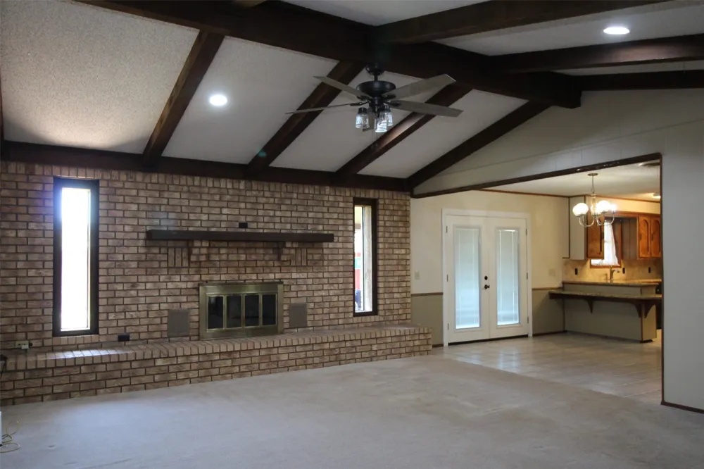130 L STREET Munday, TX 76371
