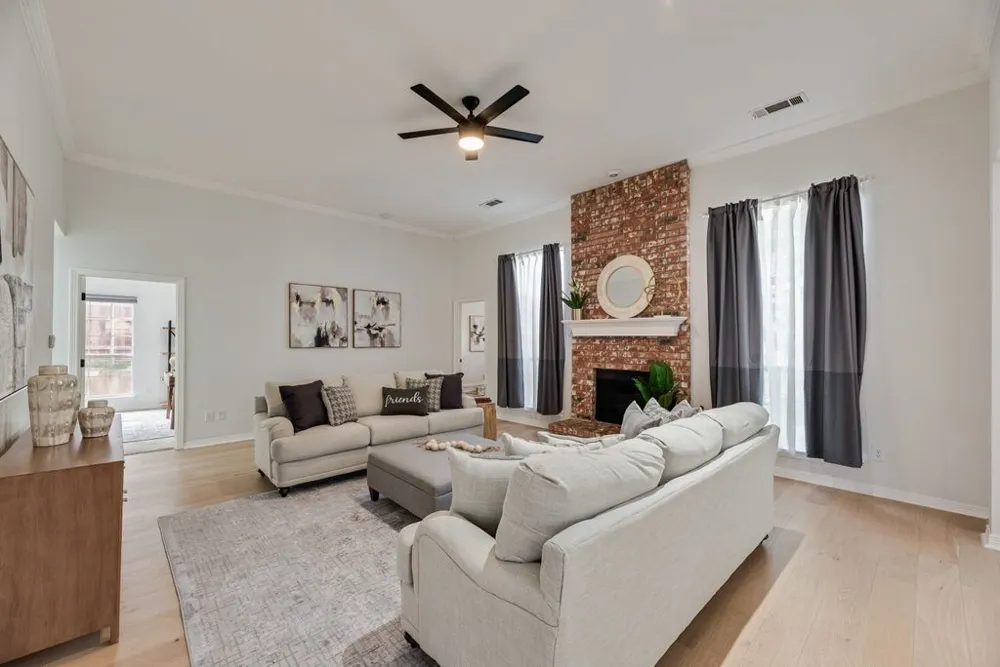 1412 Melody Lane Carrollton, TX 75006