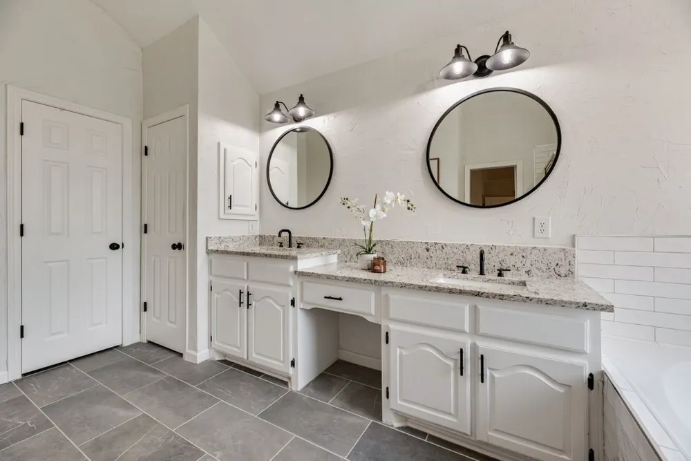 1412 Melody Lane Carrollton, TX 75006