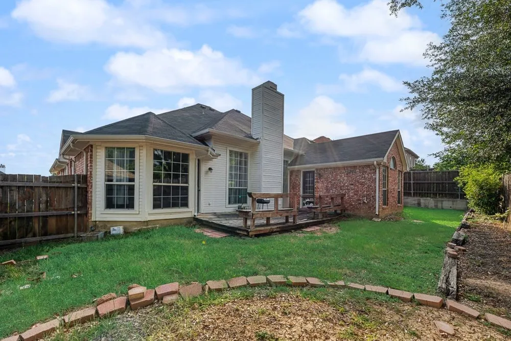 1412 Melody Lane Carrollton, TX 75006