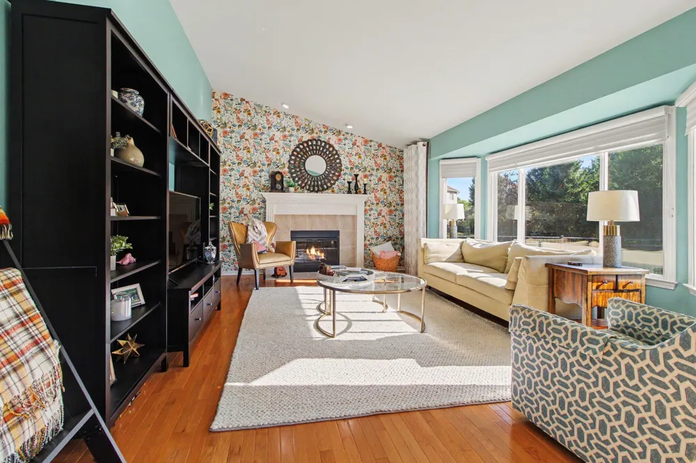 1452 Carston Lane Chelsea, MI 48118