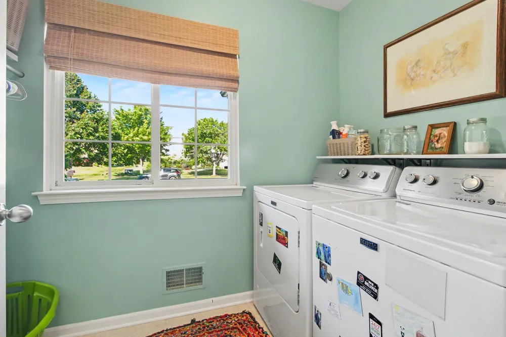 1452 Carston Lane Chelsea, MI 48118