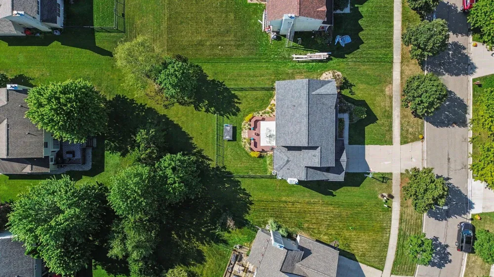 1452 Carston Lane Chelsea, MI 48118