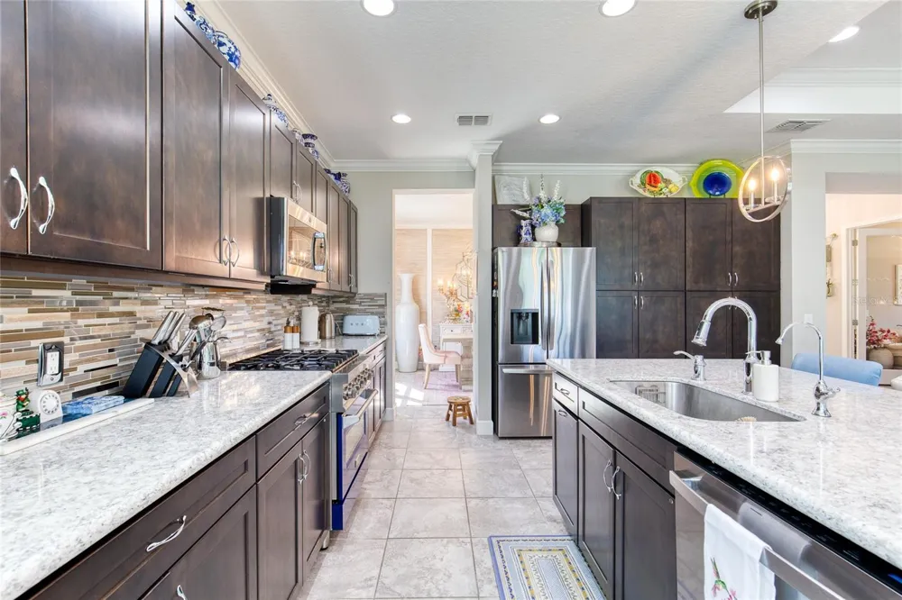 422 CORAL REEF WAY Daytona Beach, FL 32124