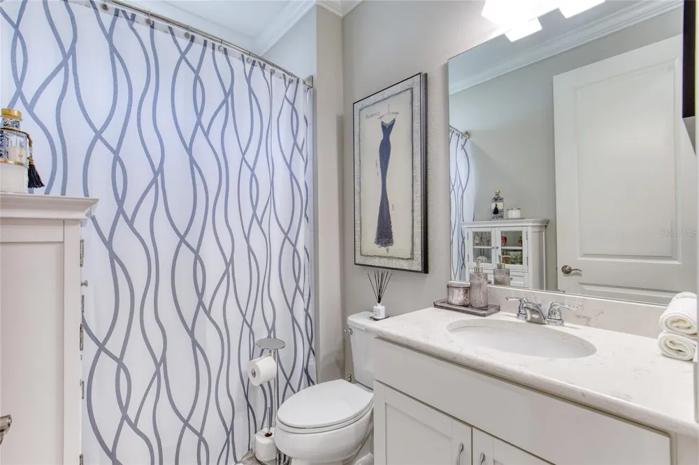 422 CORAL REEF WAY Daytona Beach, FL 32124
