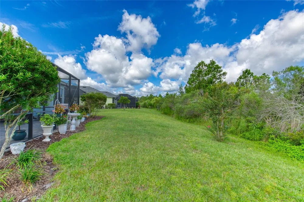 422 CORAL REEF WAY Daytona Beach, FL 32124