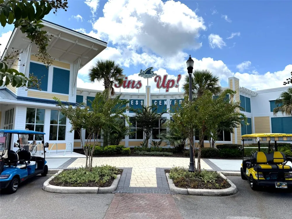 422 CORAL REEF WAY Daytona Beach, FL 32124
