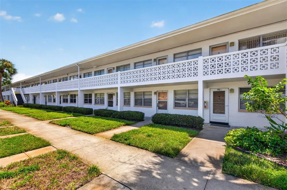 1000 79TH AVENUE #111 St Petersburg, FL 33702