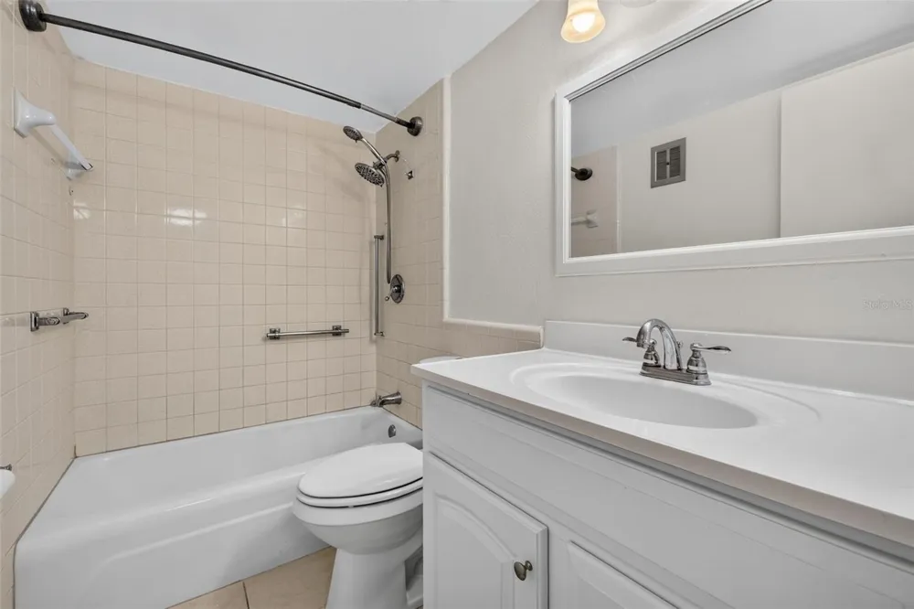 1000 79TH AVENUE #111 St Petersburg, FL 33702