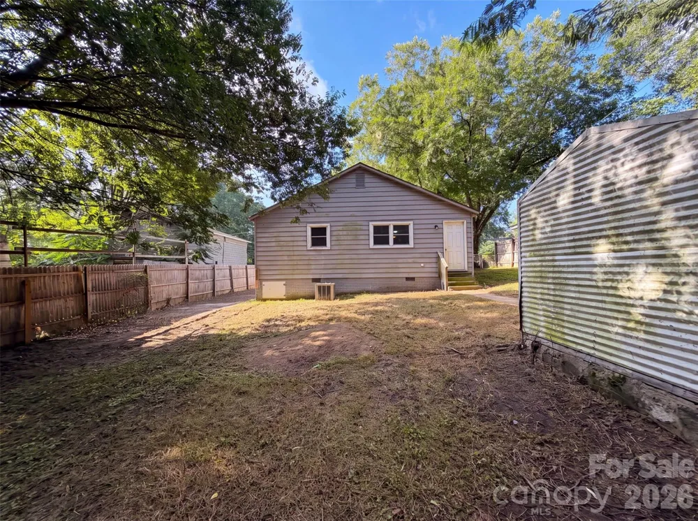 831 Fairview Street Kannapolis, NC 28083